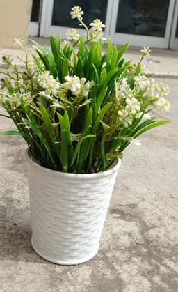 Center table flowers
